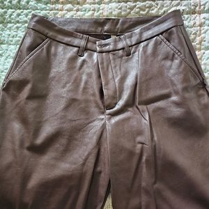 Kut from the Kloth Faux Leather wide leg Trouser pants Brown Size 8